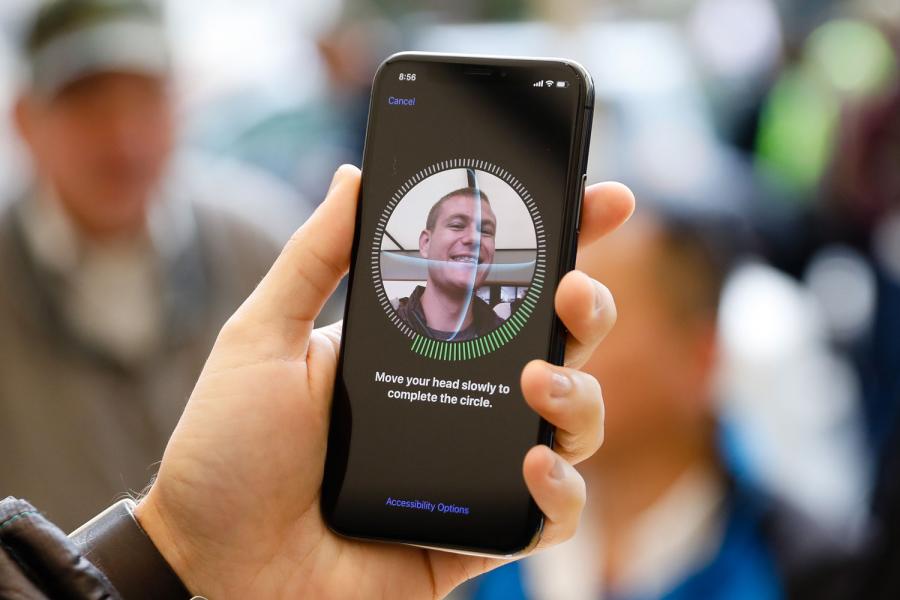 Смартфон Apple iPhone XS